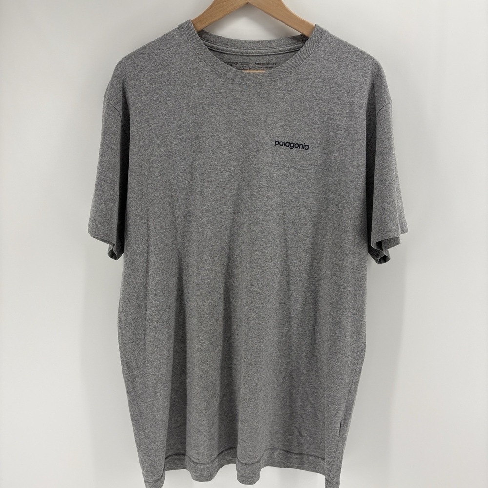 Patagonia Logo Grey Tshirt Organic - Worn Wear - Size Large